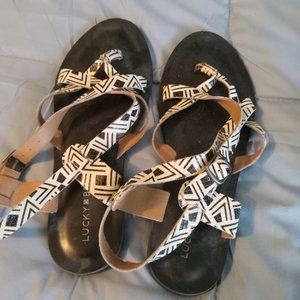Lucky Brand flat sandals